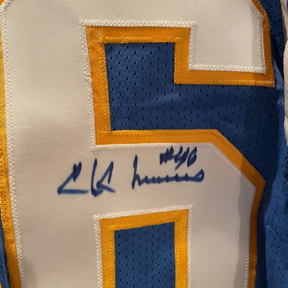 LA Chargers jersey signed by legendary Chuck Muncie! - Picture 2 of 3
